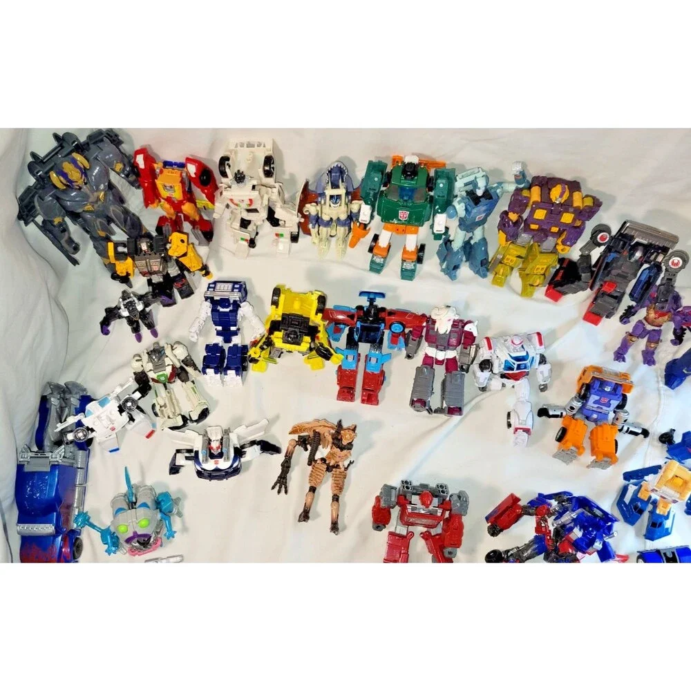 Big Transformers Figure Lot (30 Loose Figures) – Generations, Studio Series, etc